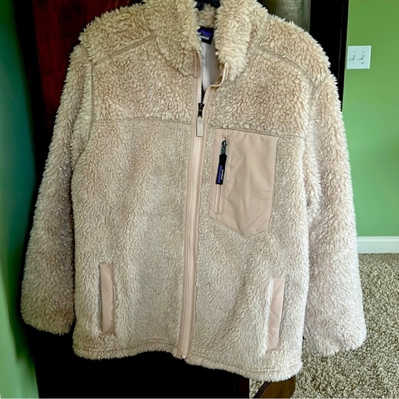 Patagonia Jackets & Blazers - Patagonia Retro X coat NWT… small